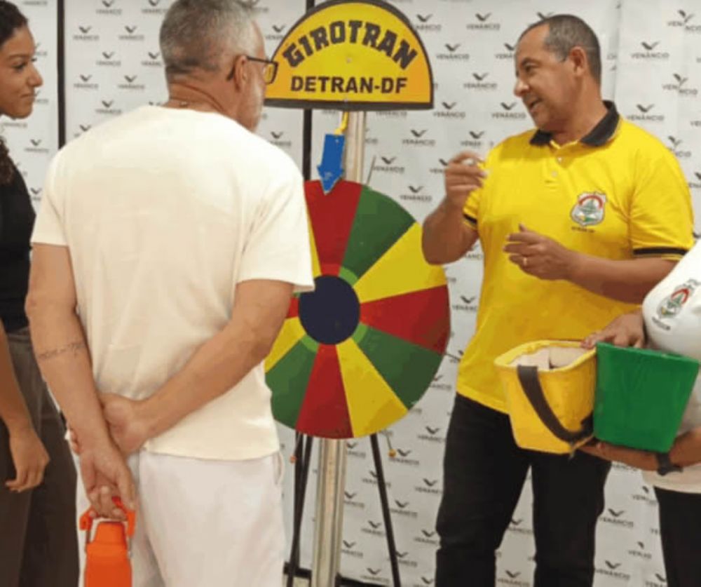 Detran-DF promove ações educativas de trânsito e orienta mais de 2,5 mil pessoas em Santa Mraia e em todo Distrito Federal